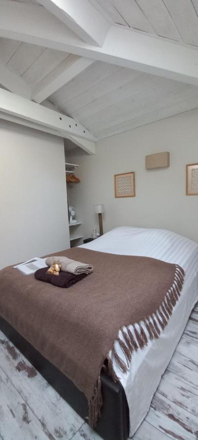 Chambre Chez L'Habitant Avec Spa Et Petit-Dejeuner En Lisiere De Foret Le Teich Exterior photo
